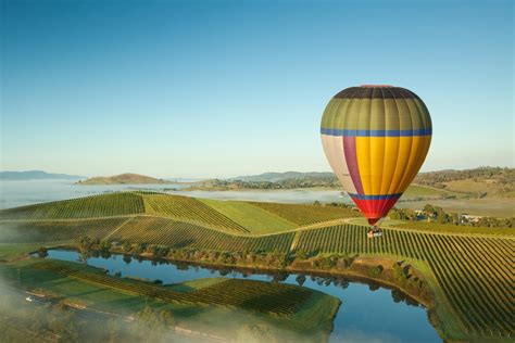 hot air ballooning in melbourne